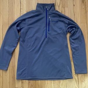 LIKE NEW Patagonia R1 1/4 zip fleece